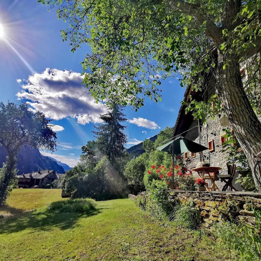 Grange Epiney Bed E Breakfast La Salle Exterior foto