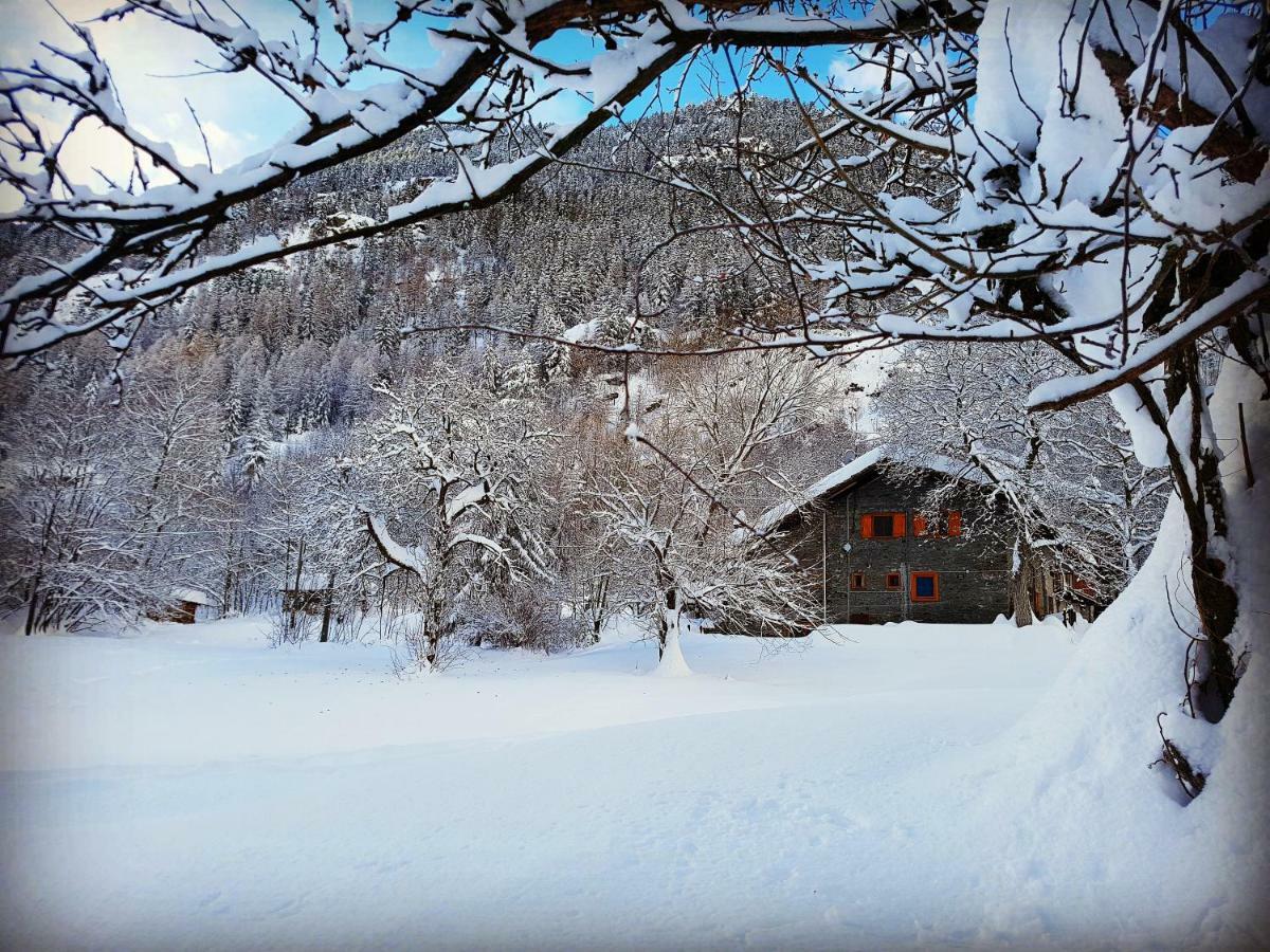 Grange Epiney Bed E Breakfast La Salle Exterior foto